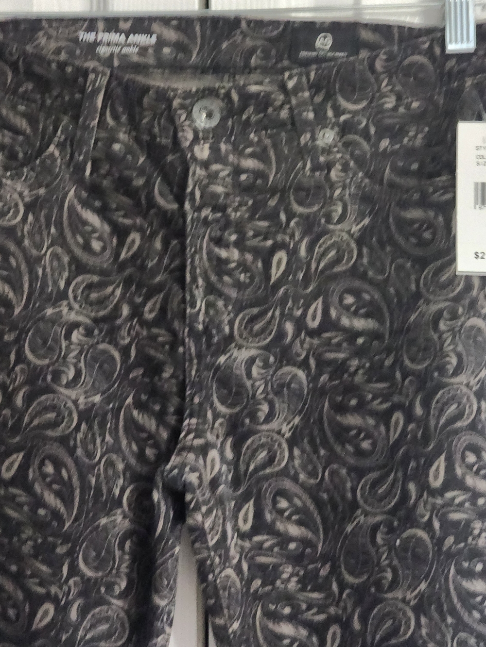 Step Out  NWT Ag Adriano Goldschmied Black Paisley Prima Ankle Cigarette Jeans - Picture 2 of 15